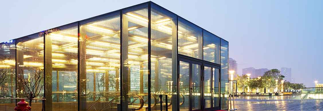 Glass building 