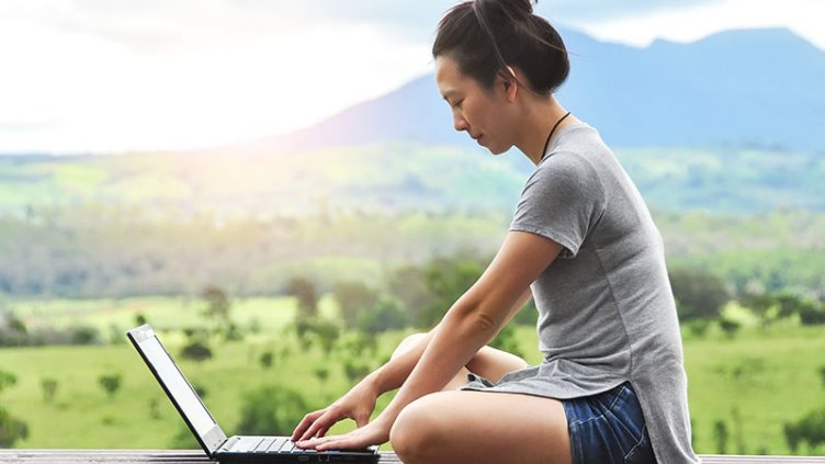 girl working on laptop