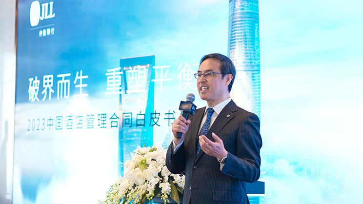 Zhoutao giving a speech