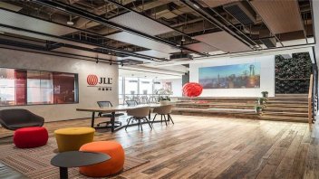 JLL Shanghai Flexible Office design for employees