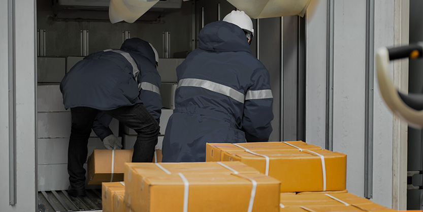 loading parcel in a container