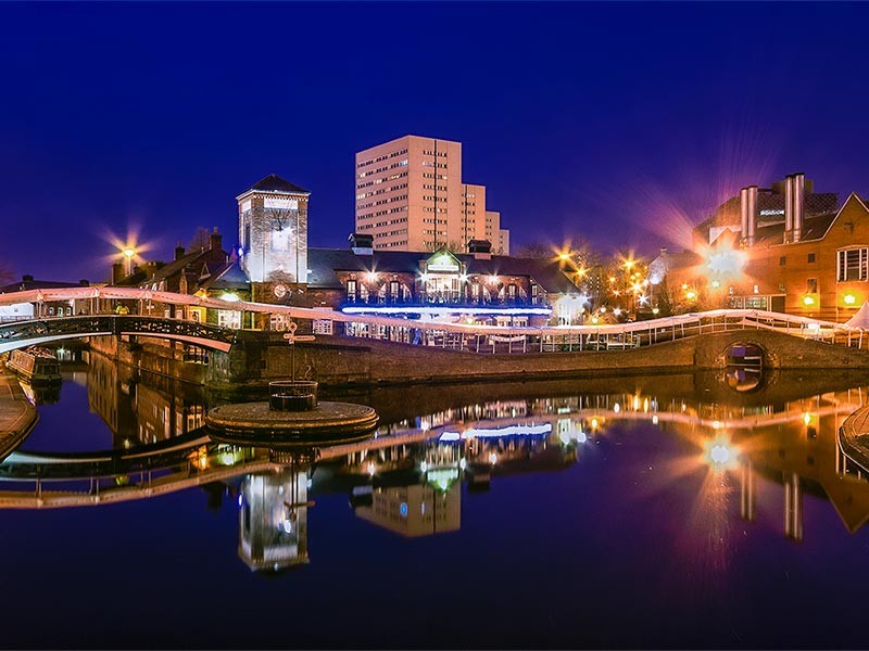 Multiple buildings near the Sea in Birmingham City