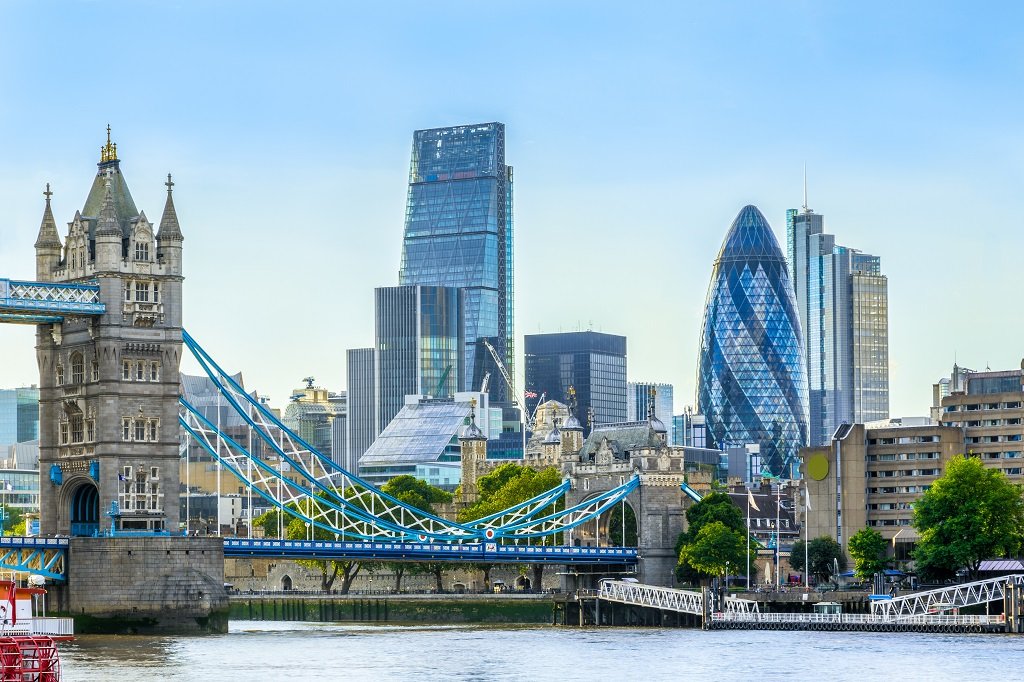 Tower bridge and financial district of London with a cloudless sky at sunset; Shutterstock ID 445599544; Departmental Cost Code : 162800; Project Code: GMKT_SUP_4.9.1E; PO Number: GBLMKT/2015-082