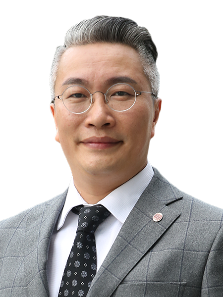 夏春毅,董事总经理,深圳